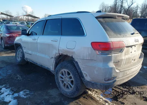 2018 Jeep Grand Cherokee Laredo E 4X4 из США, поврежденный, VIN 1C4RJFAG8JC382071